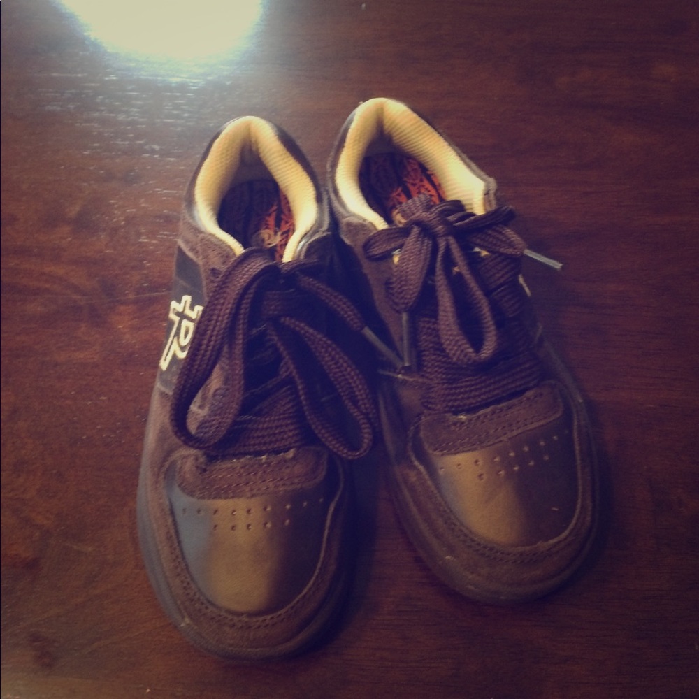 Brown Rebels boys shoes
