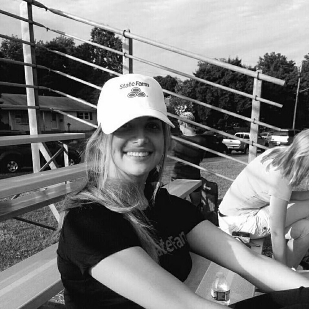 Meet your Posher, Lauren