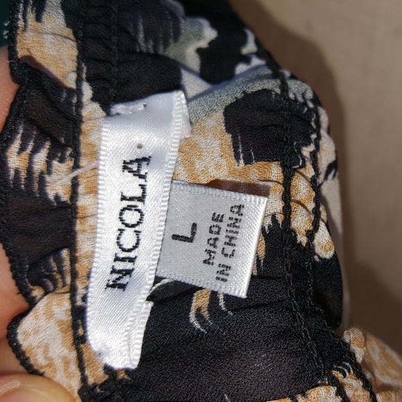 Nicola bare shoulders billowing blouse sz L - Picture 2 of 4