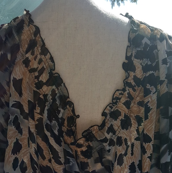 Nicola bare shoulders billowing blouse sz L - Picture 4 of 4