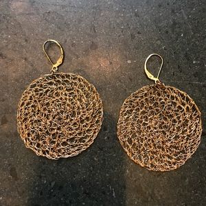10 k earrings