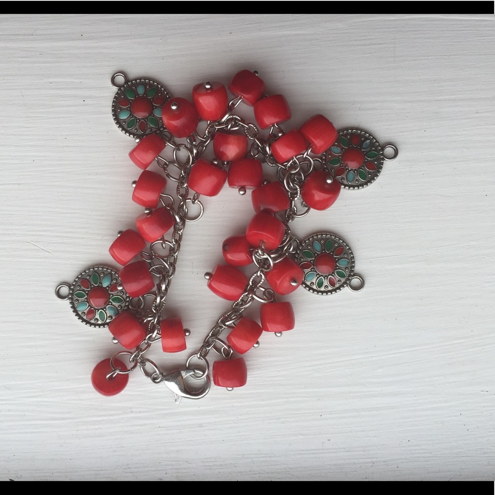 Chain bracelet with clasp