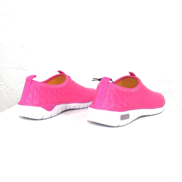 Hot Pink Sneakers Lifestyle Pink Sneakers - Picture 3 of 4