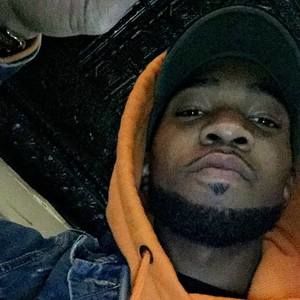 Meet your Posher, Julian