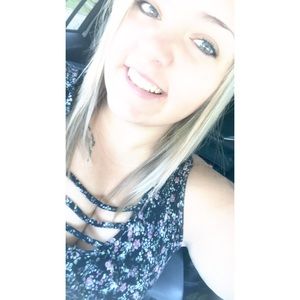 Meet your Posher, Shay