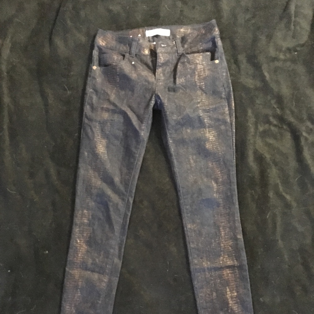 Dark skinny jeans