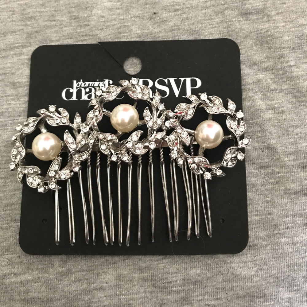 Silver hair clip
