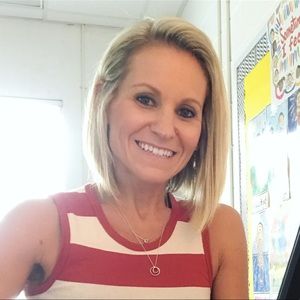 Meet your Posher, Hollie