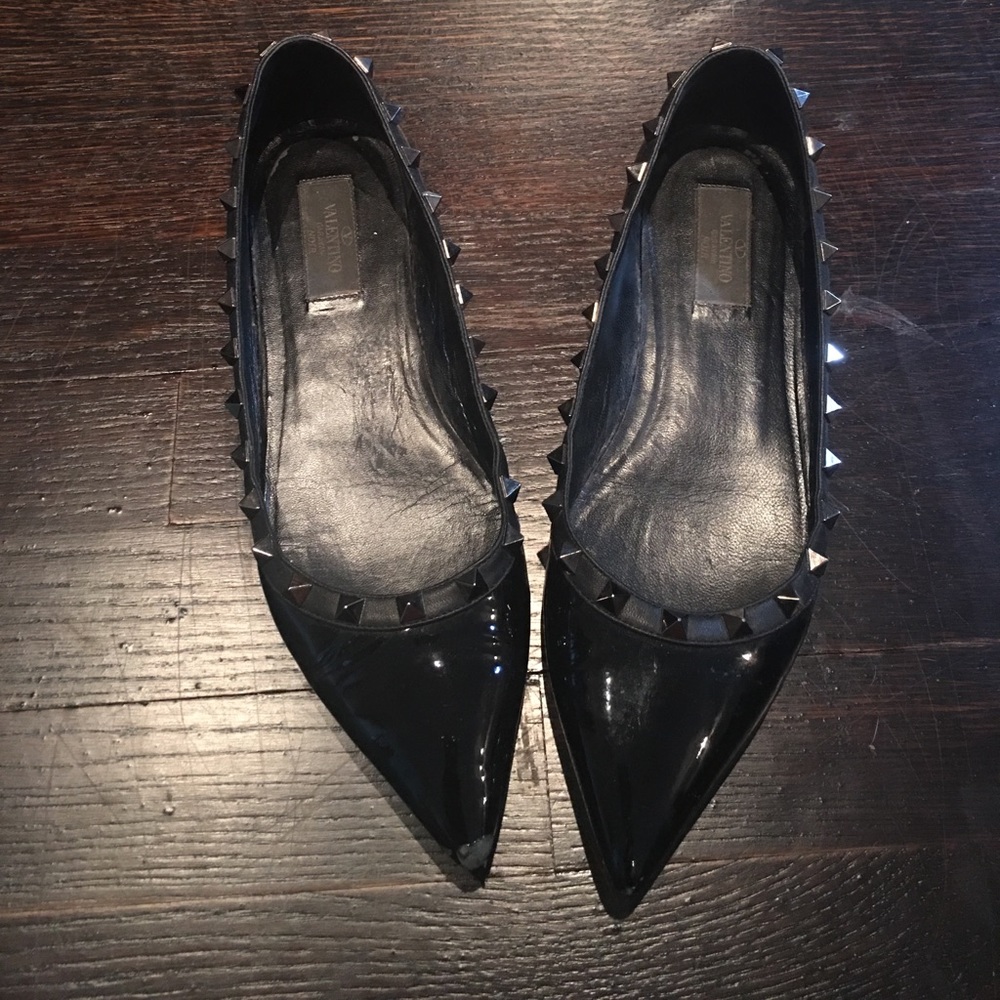 Valentino Flats