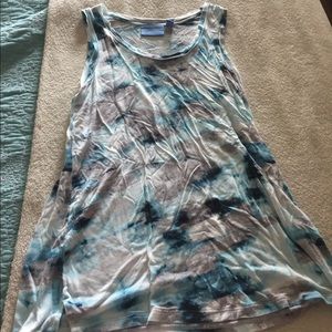 Simply Vera Wang tank top