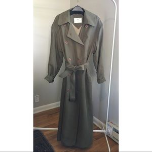Drapey Trench