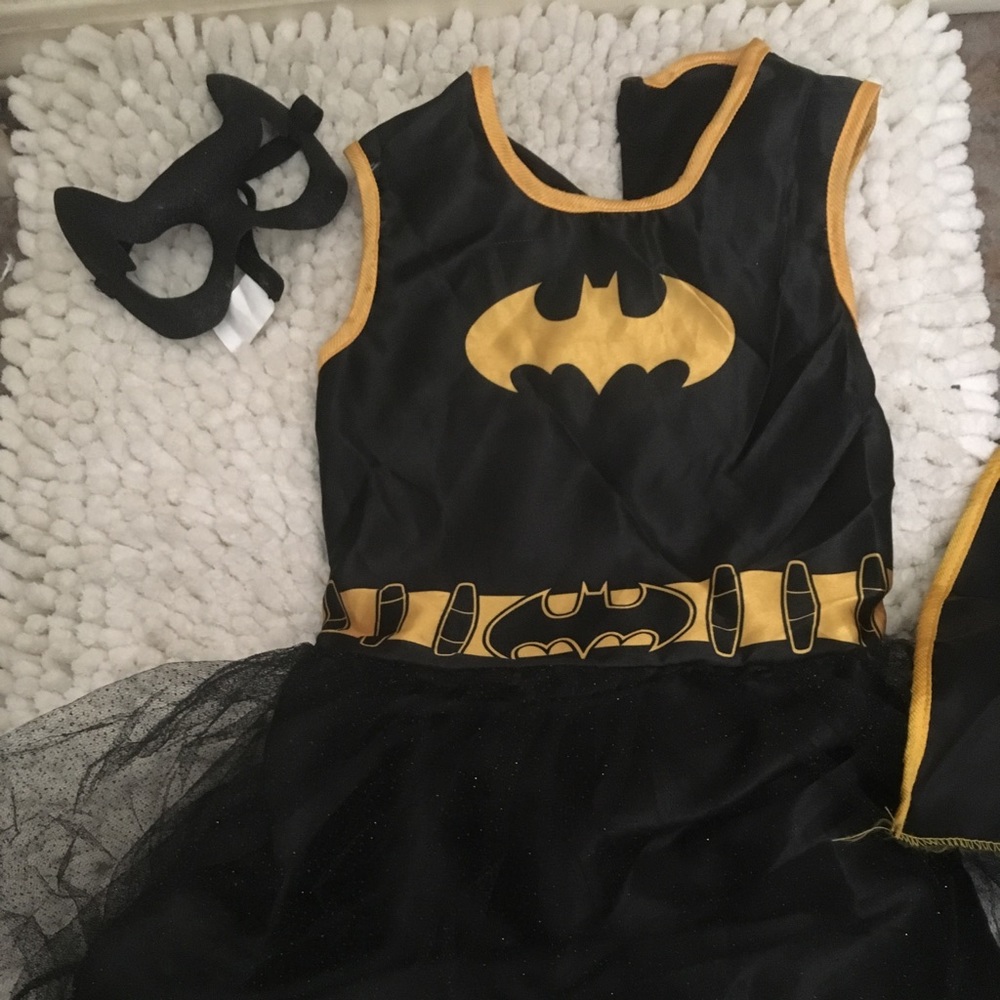 Girls costume