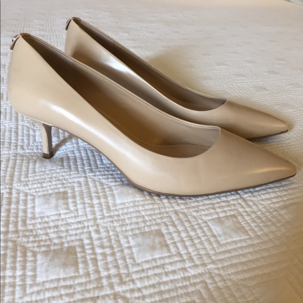 Michael Kors Nude Heels Size 8M