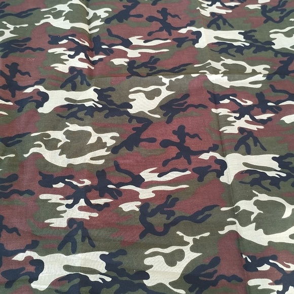 Camouflage bandana - Picture 2 of 2