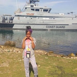 Meet your Posher, Claudia