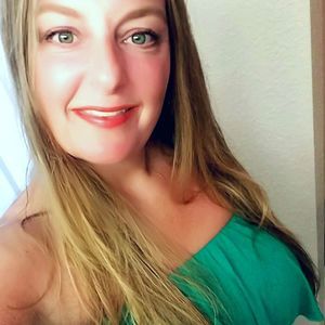 Meet your Posher, Anne marie