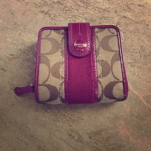 Mini coach wallet