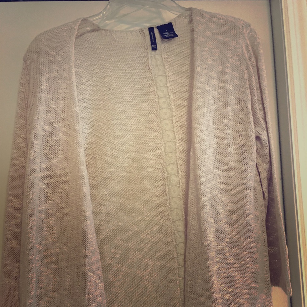 Lightweight beige cardigan. Size L.