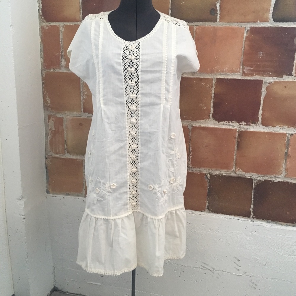 VINTAGE 70s Mexican embroidered drop waist dress