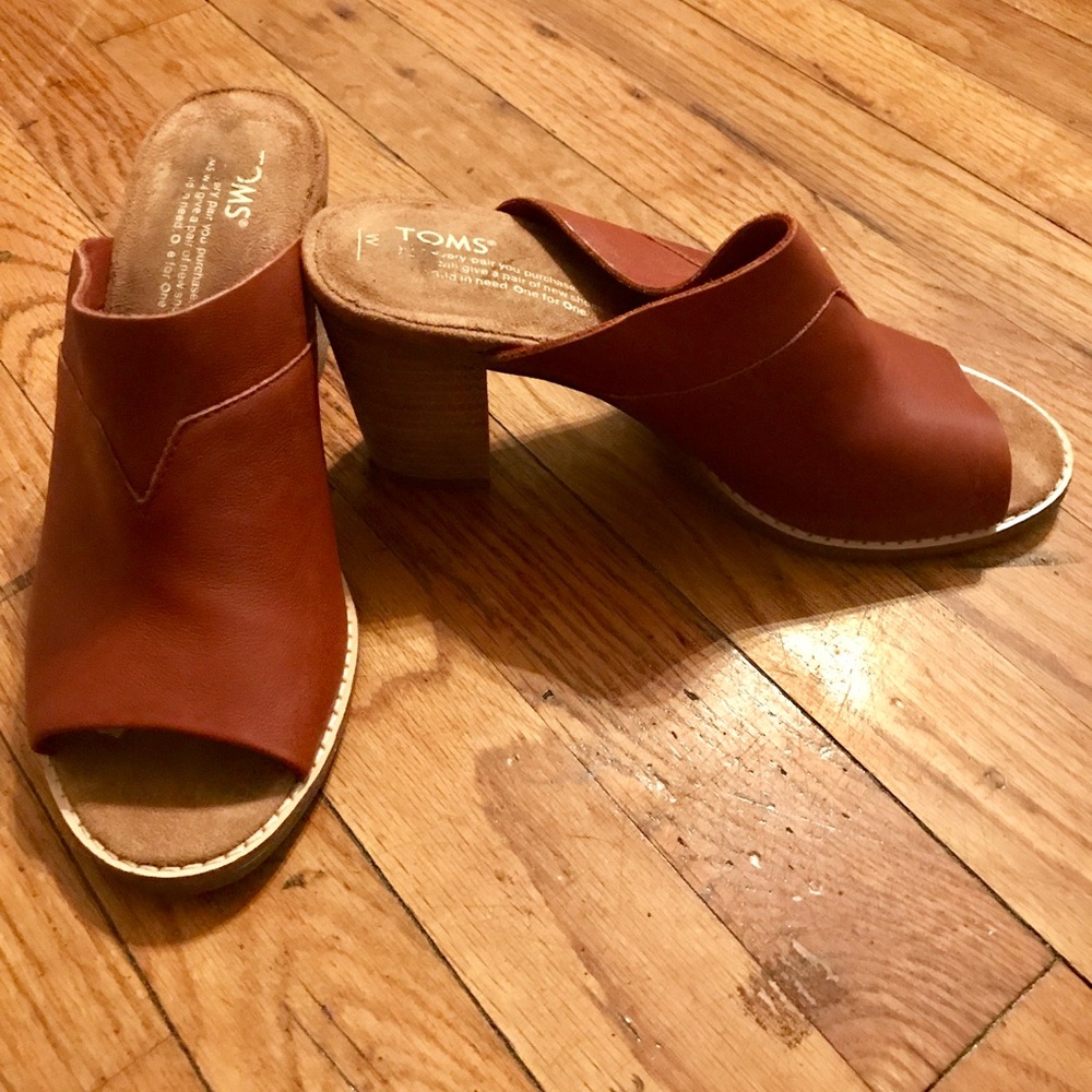 Chunky heels