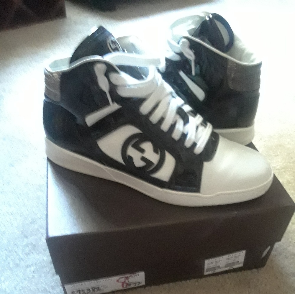 Gucci sneakers-- REDUCED!