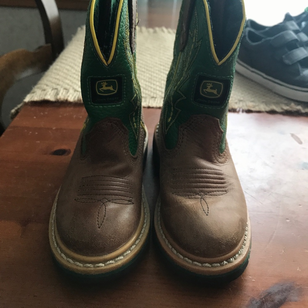 Toddler boy John Deere boots