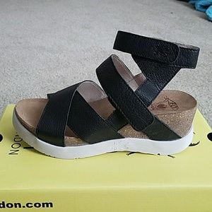 Fly London "Wege", black, size 38