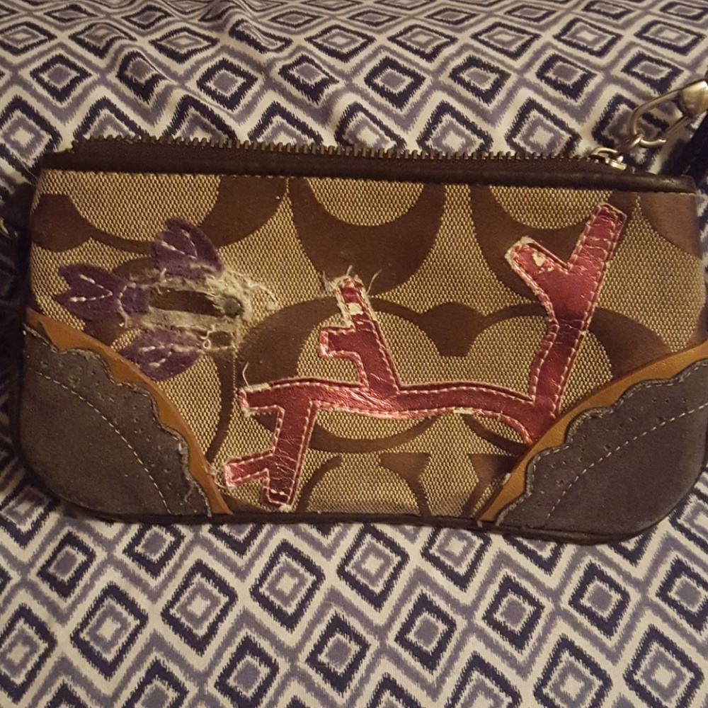 Coach wristlet never used
