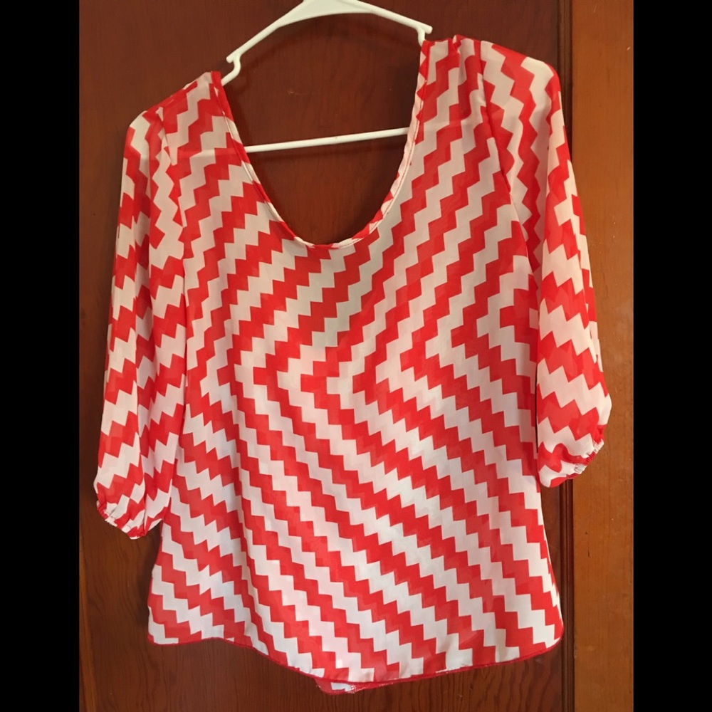 Flowy blouse, very comfortable