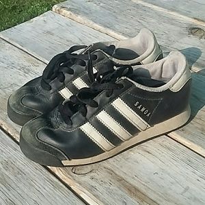 NOT FOR SALE Boys Adidas size 1.5