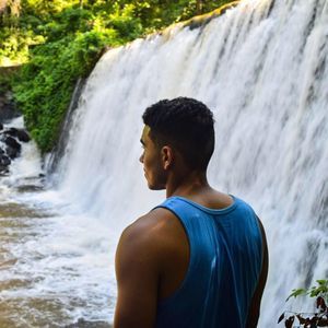 Meet your Posher, Eric