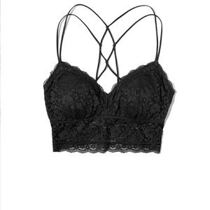 Black Strappy Hollister Gilly Hicks Bralette NWT