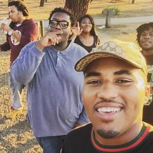 Meet your Posher, Whoisloaf