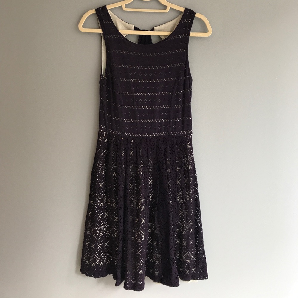 Anthropologie dress Eyelet Navy Teal Size Small