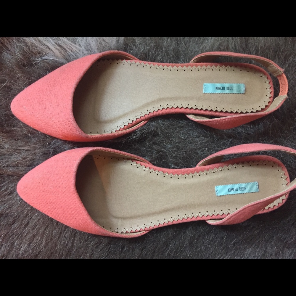 Kimchi Blue Pointy Sling-back Salmon Flats 7 1/2