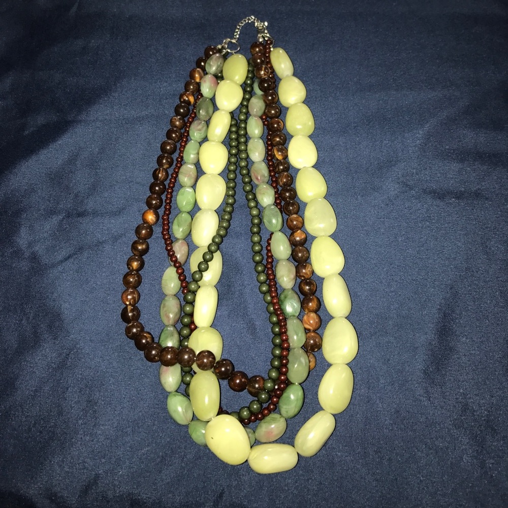 Green and brown stone necklace