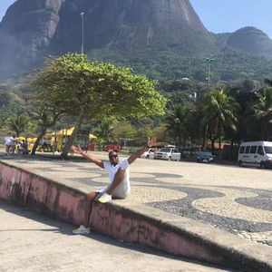 Meet your Posher, Louis