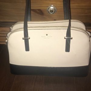 Kate Spade leather bag. In great condition.