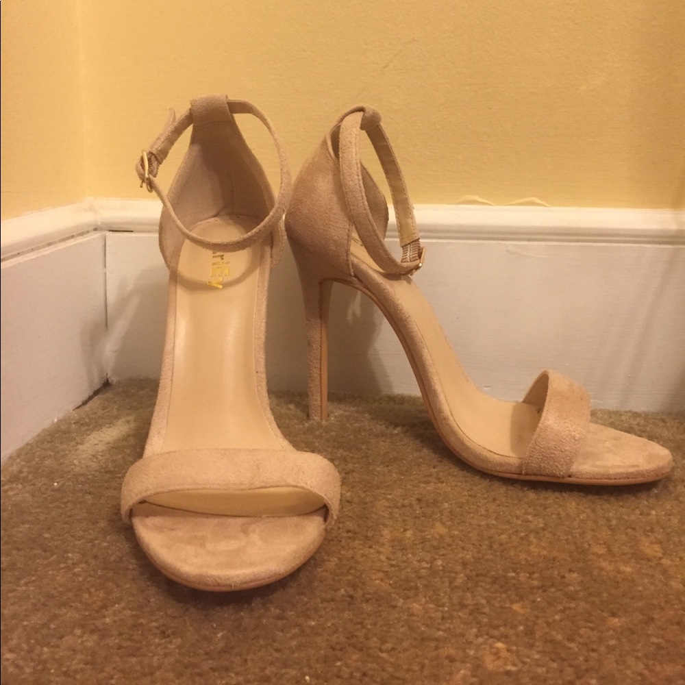 Brand new high heels!!!