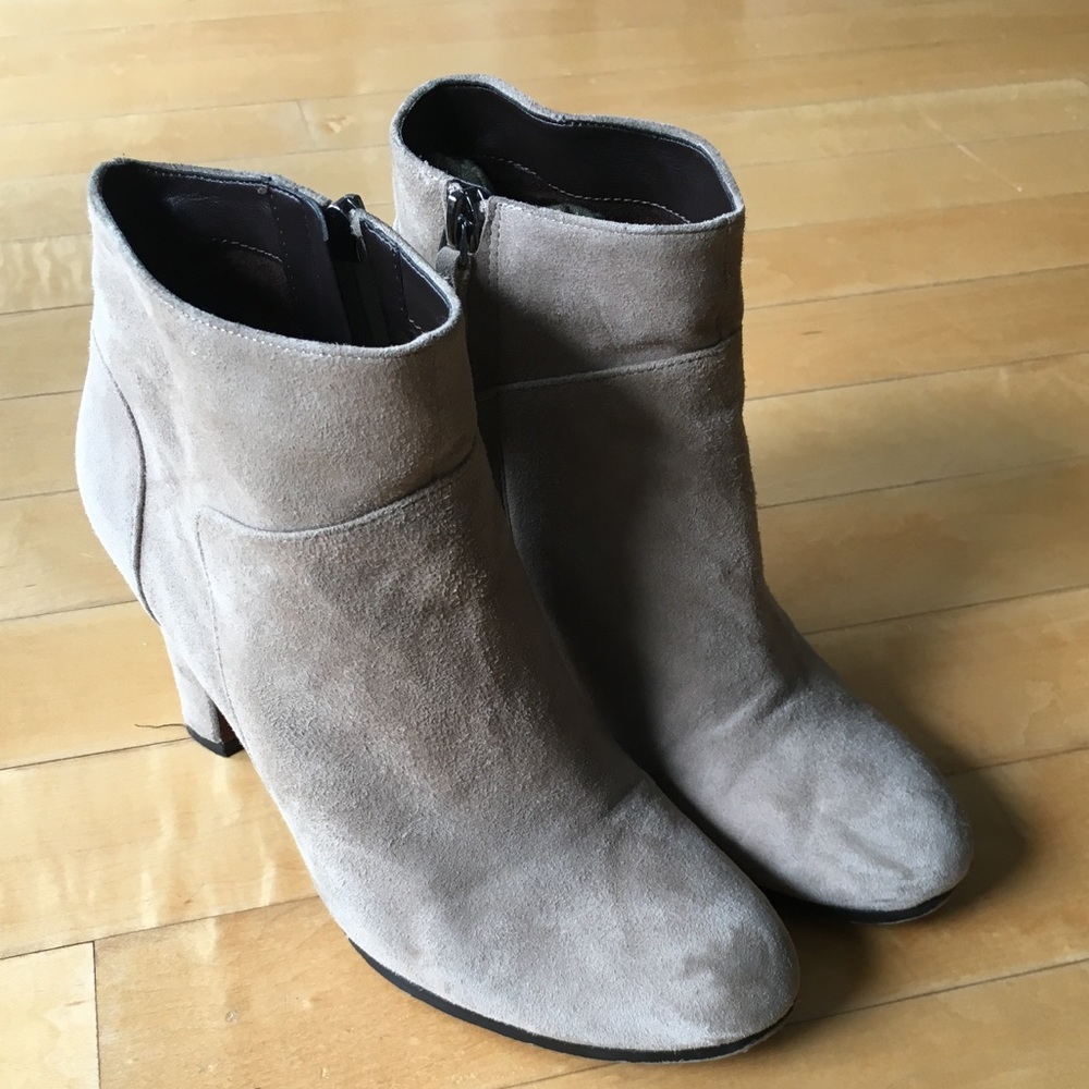 Worn once Sam Edelman suede booties