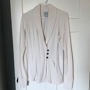 Lucky Lotus Cream sweater