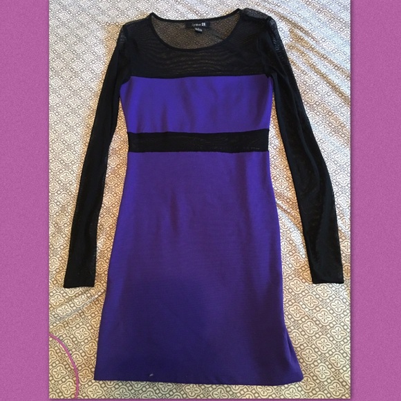 Purple dress with mesh Cut out and sleeves - Picture 1 of 5