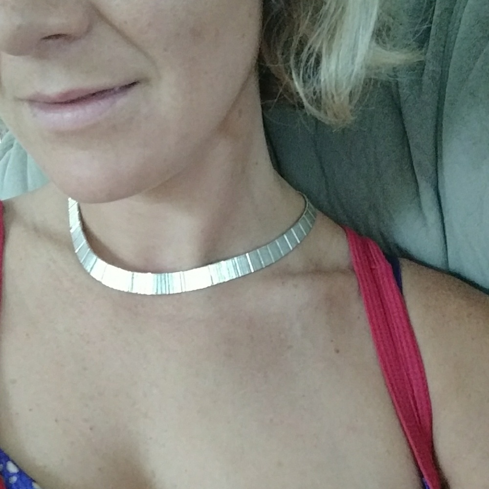 Gorgeous Sterling silver choker necklace