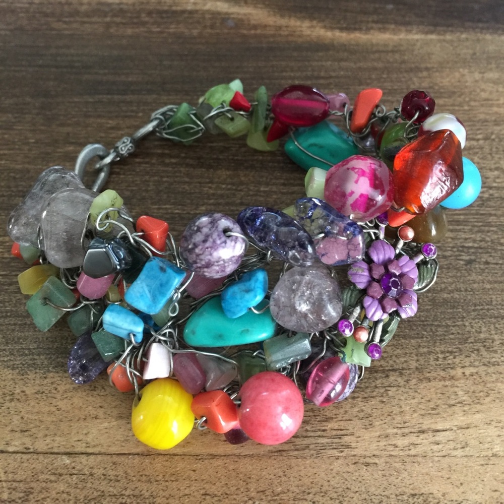 Multi-beaded twist bracelet