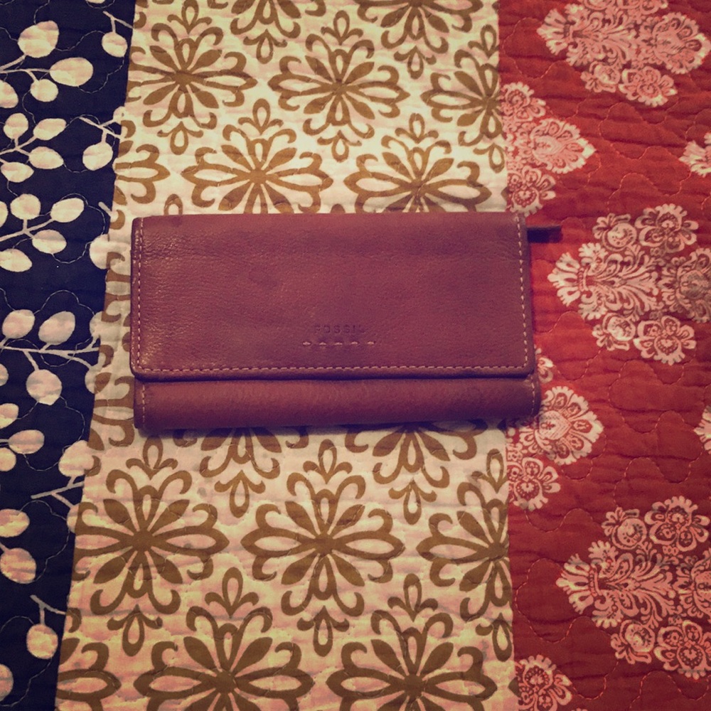 Fossil wallet