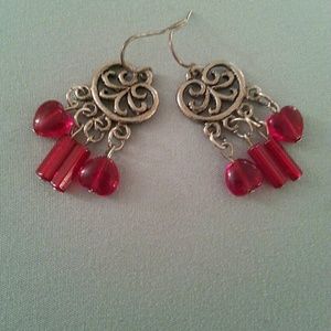 💘Red and silvertone Earrings