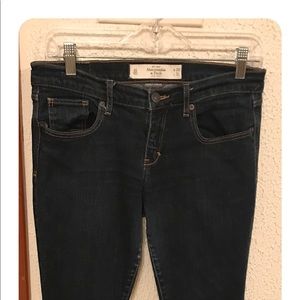 Ambercronbie & Fitch Jeans 6S like Brand New