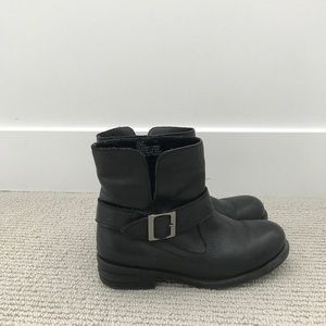 Miz Mooz Jolie ankle boots size 7.5