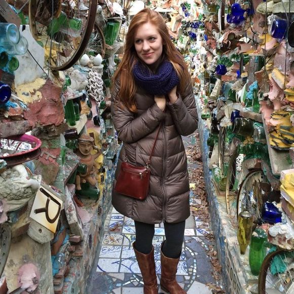 Meet your Posher, Amanda - Picture 1 of 1