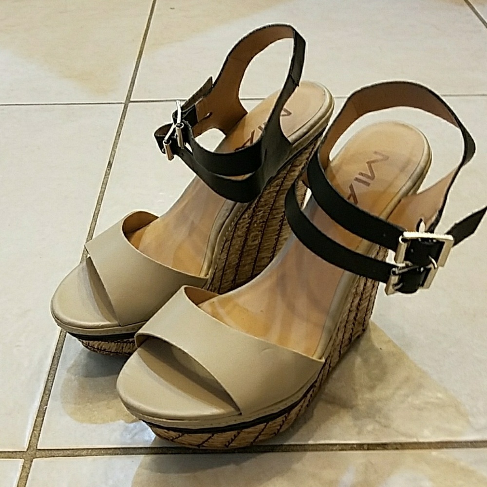 MIA wedges